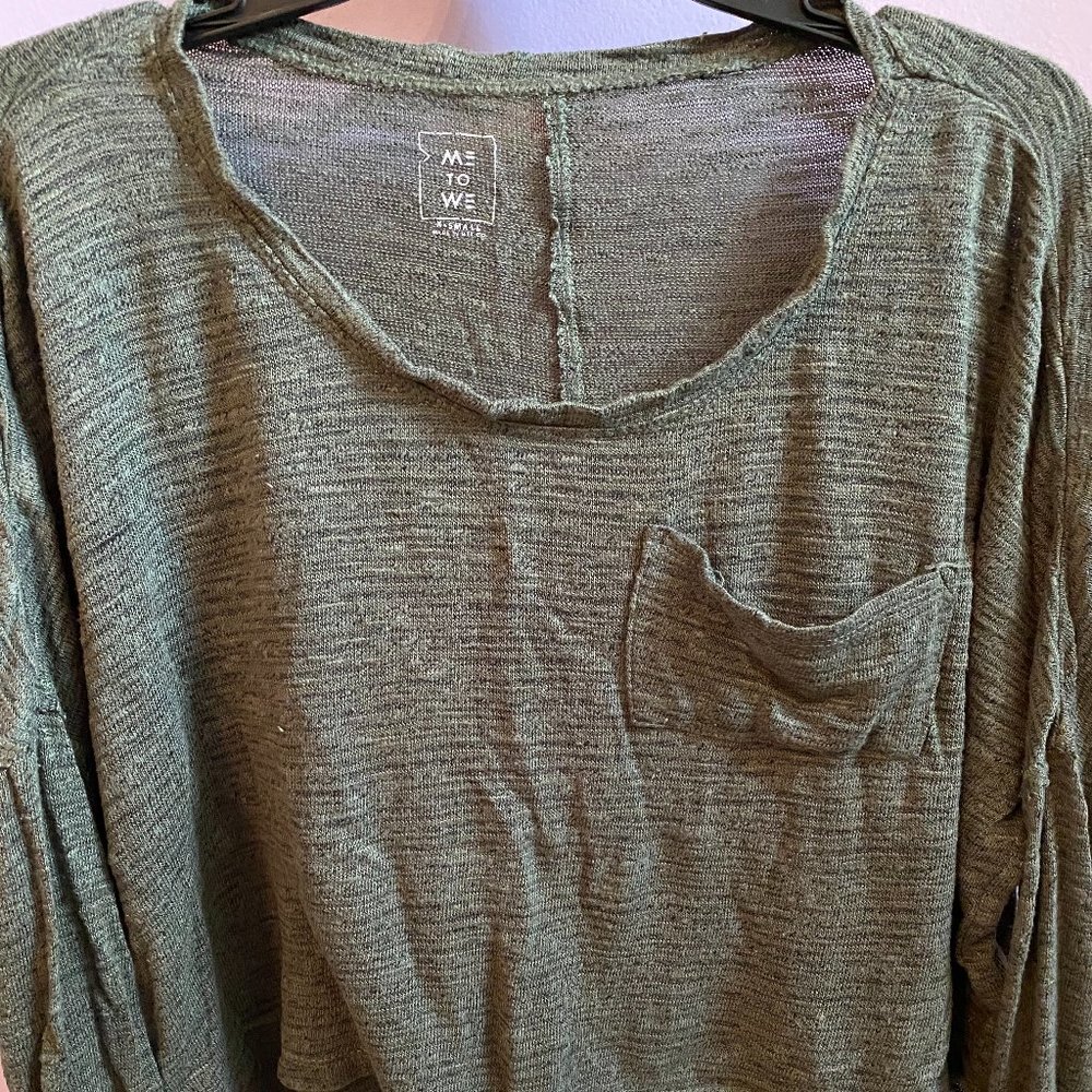 Me to We Green Crop Sweater (XS)